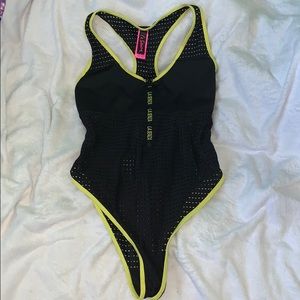 La SENZA Mesh Zip-up Bodysuit